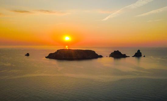 Excursiones en catamarán a las Islas Medas