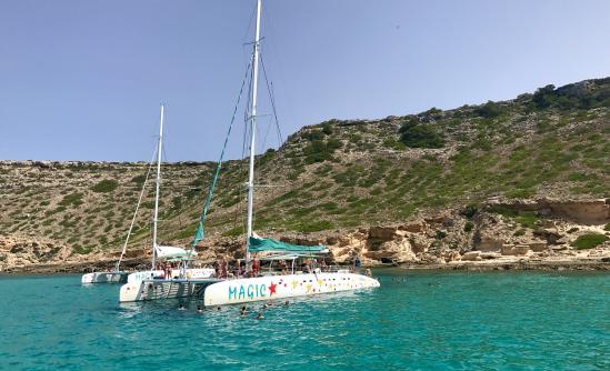 Catamaran excursions to the Bay of Palma